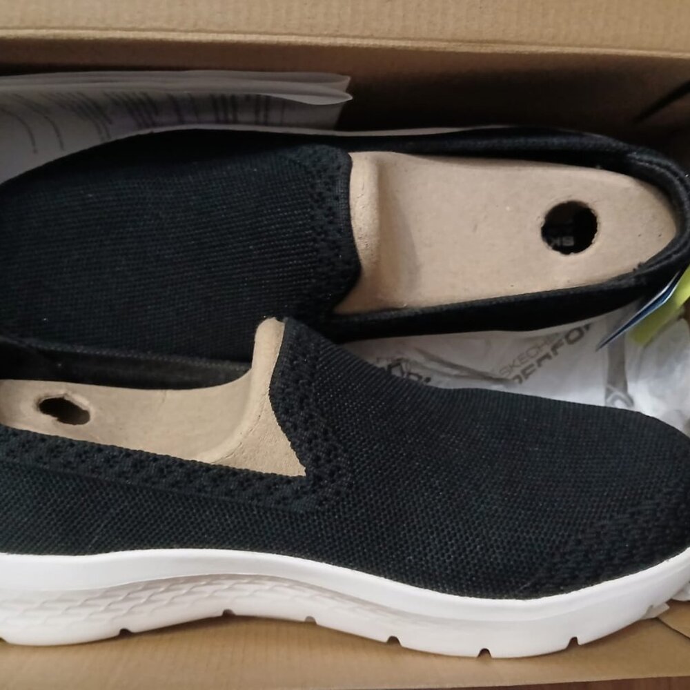 Sketcher sneakers